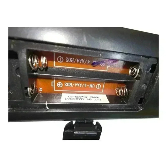 Hitachi *READ* Remote Control 06-520W37-C009X 170907DLAB A-1 RC200 57-894190-OHA - Picture 8 of 11